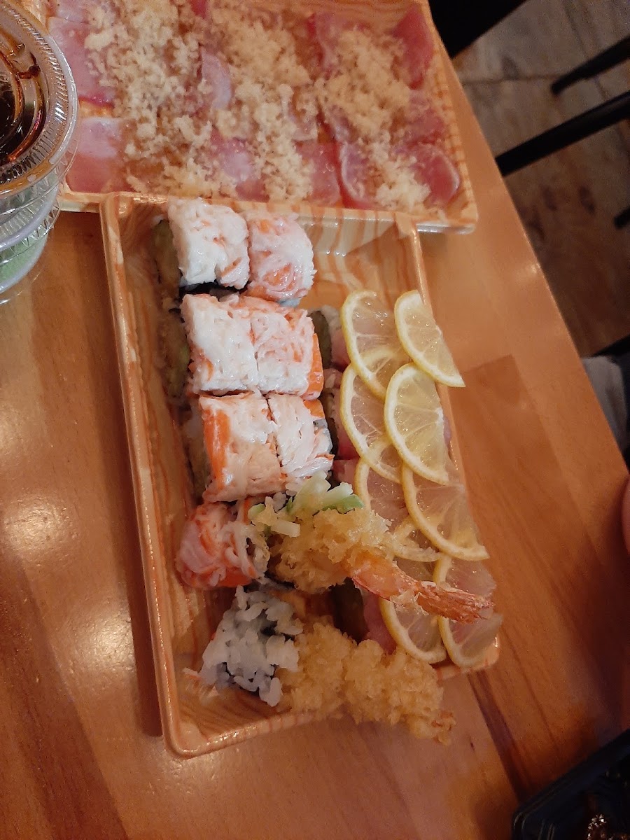 Akino Photo 10