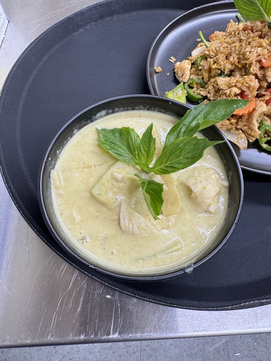 Camin Thai Cuisine Photo 10