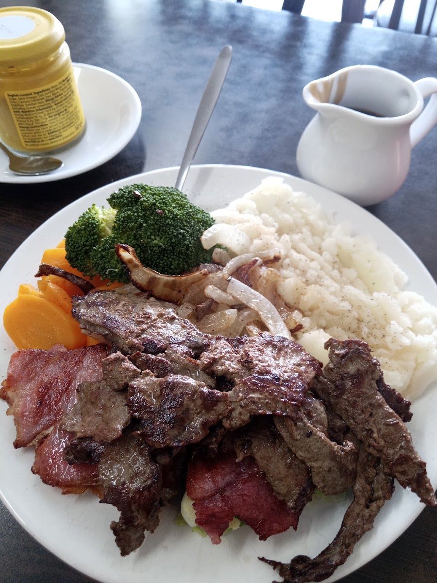 Clarence Restaurant & Cafe Photo 9