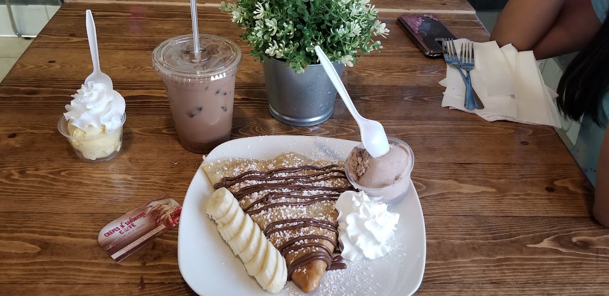 Crêpes N Sandwiches Photo 6