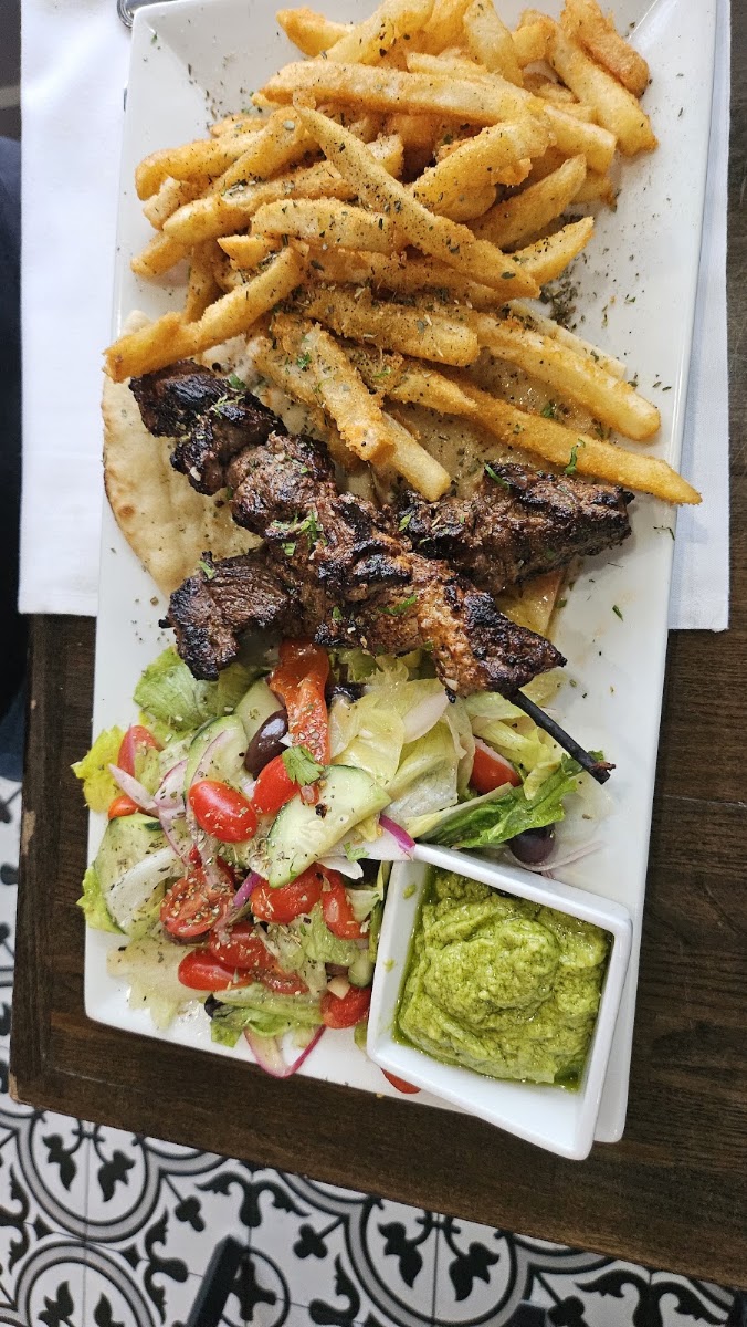 Fava Restaurant Photo 6