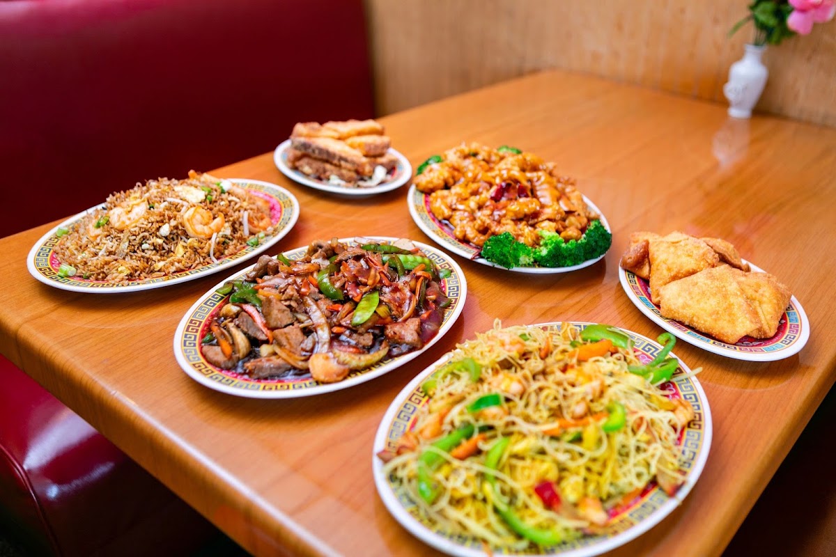 Gum Wah Restaurant Photo 2