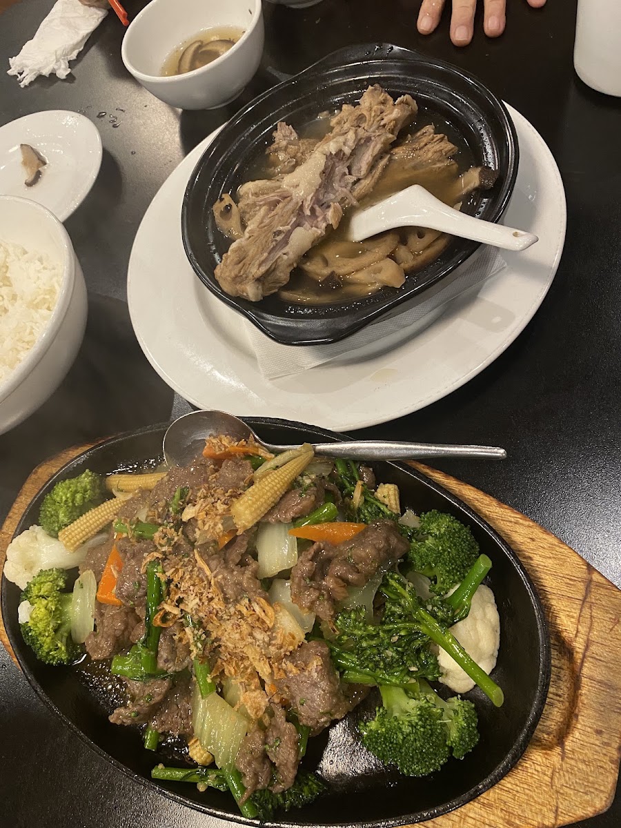 Lam's Marble Dragon Restaurant Photo 10