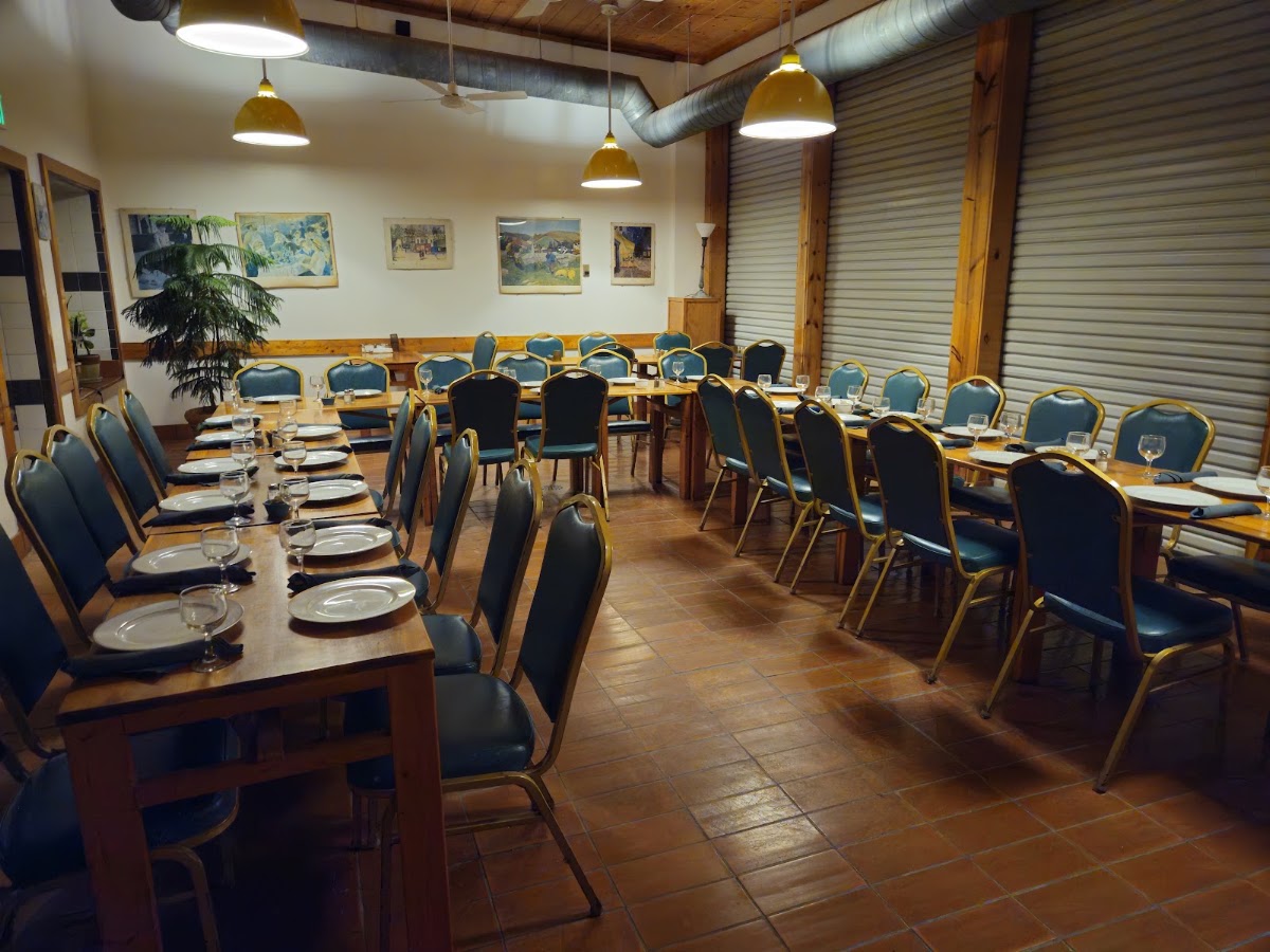 Le Petit Cafe Photo 4