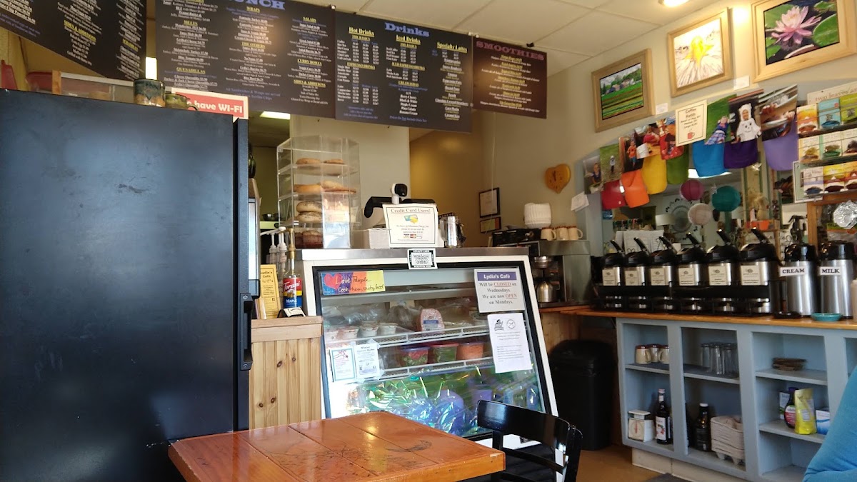 Lydia's Cafe Photo 3
