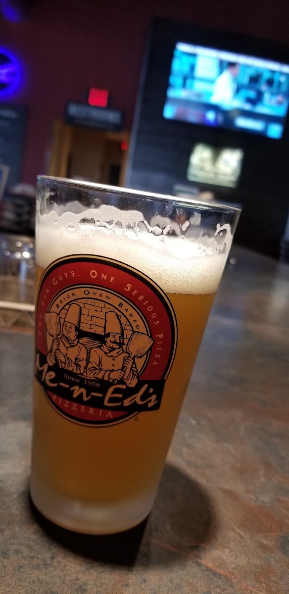 Me-N-Ed's On Tap Photo 5