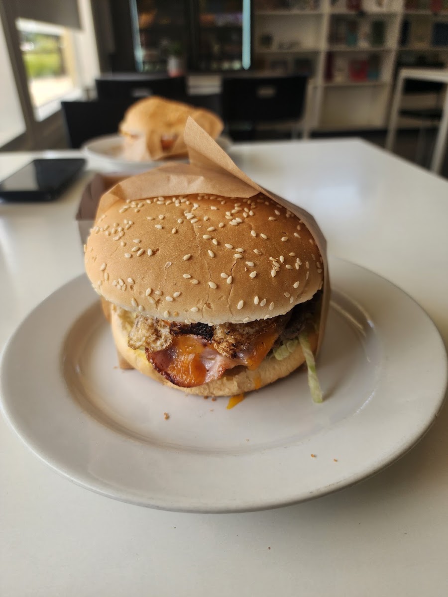 Ned's Burger House Photo 7