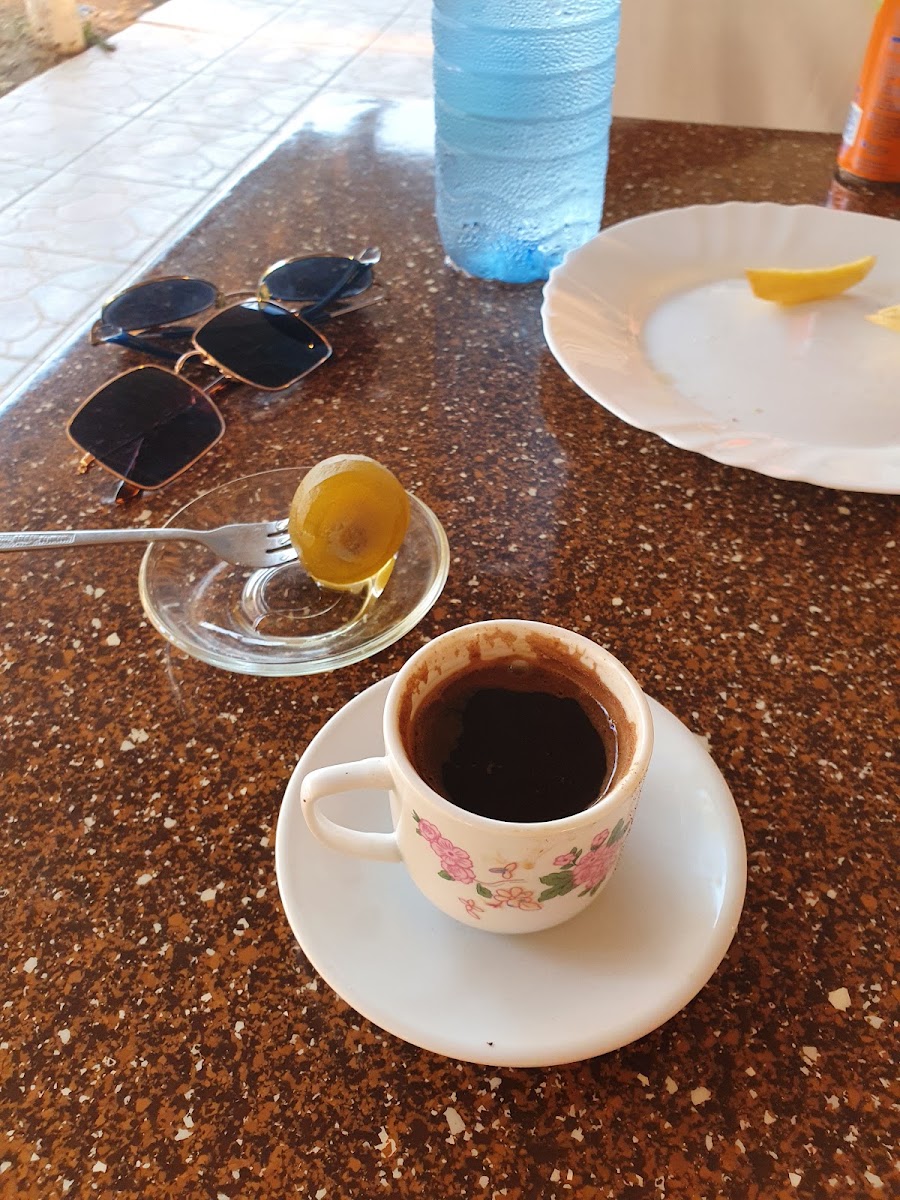 Oasis Restaurant Photo 4