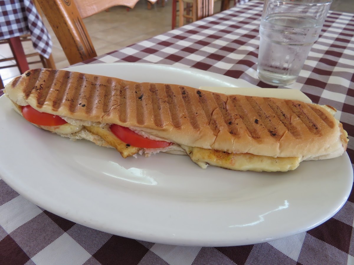 Oasis Restaurant Photo 8