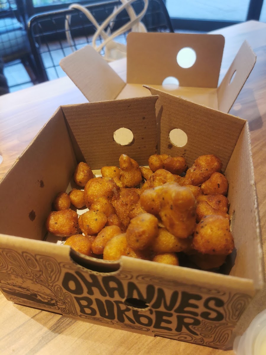 Ohannes Burgers Photo 7
