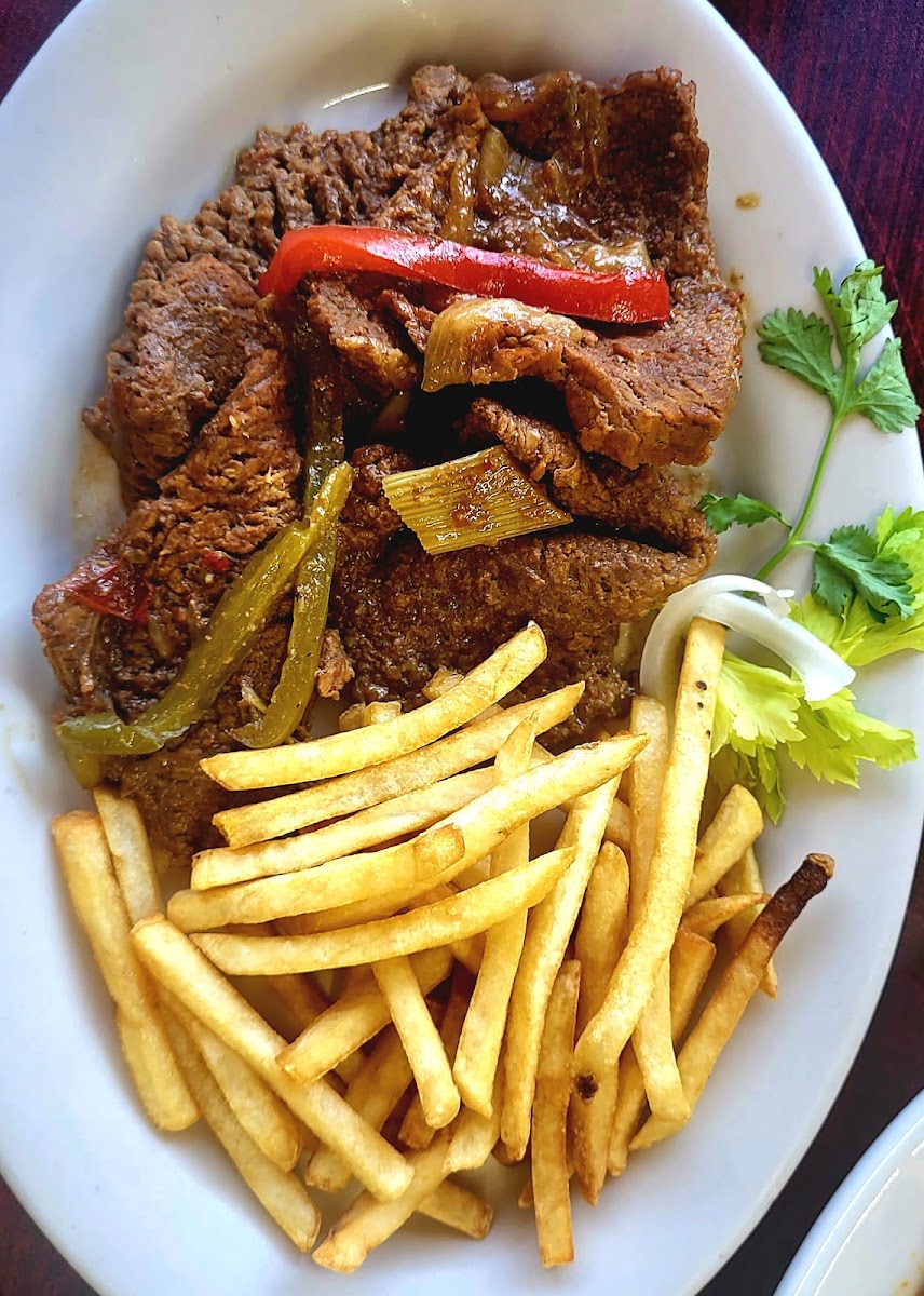 Quisqueya Restaurant Photo 7