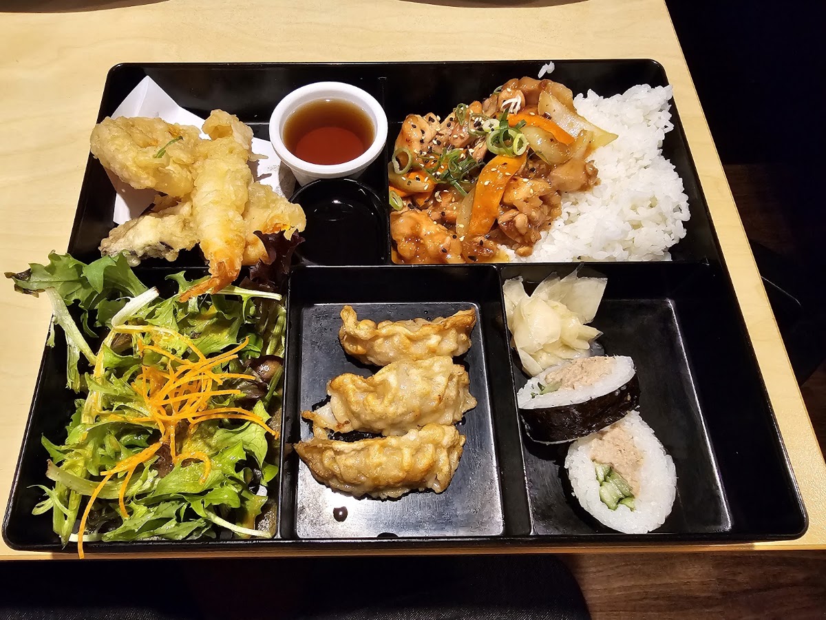 Sento Japanese Kitchen Photo 2