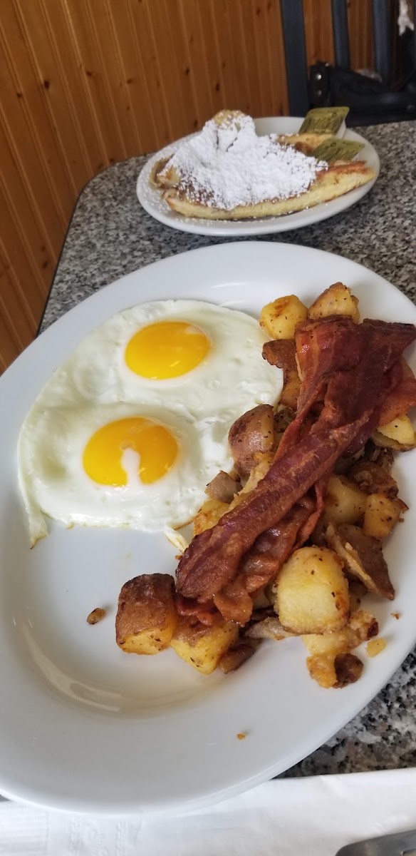 Sofia's Breakfast & Lunch Photo 4