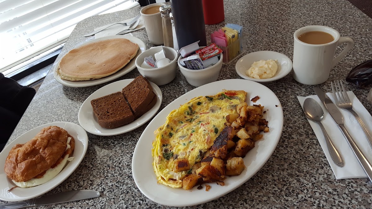 Sofia's Breakfast & Lunch Photo 8