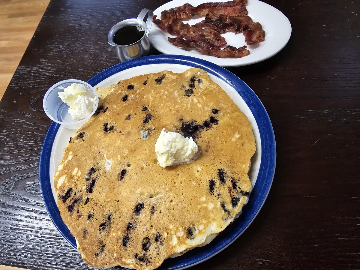 Sue's Cobscook Bay Cafe Photo 5
