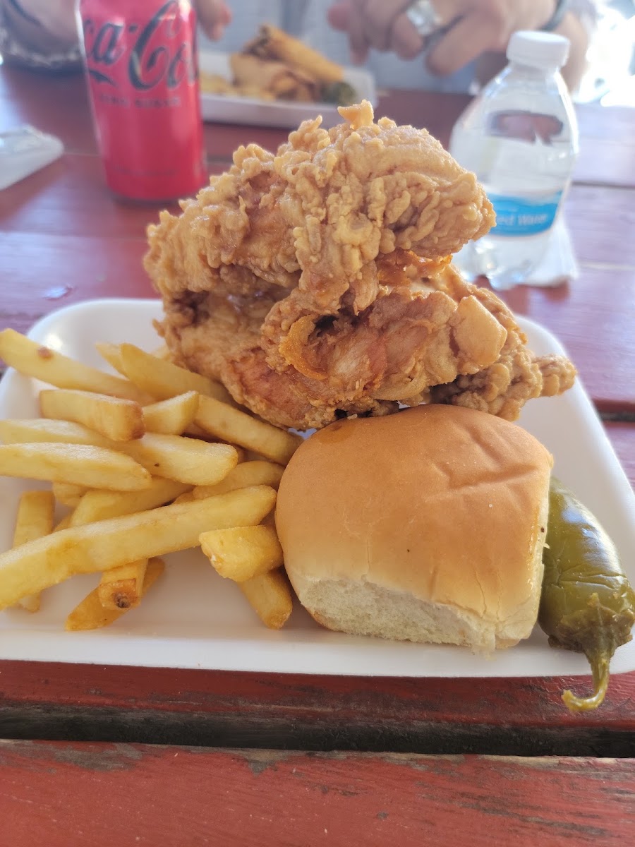 Toni Burger Photo 7
