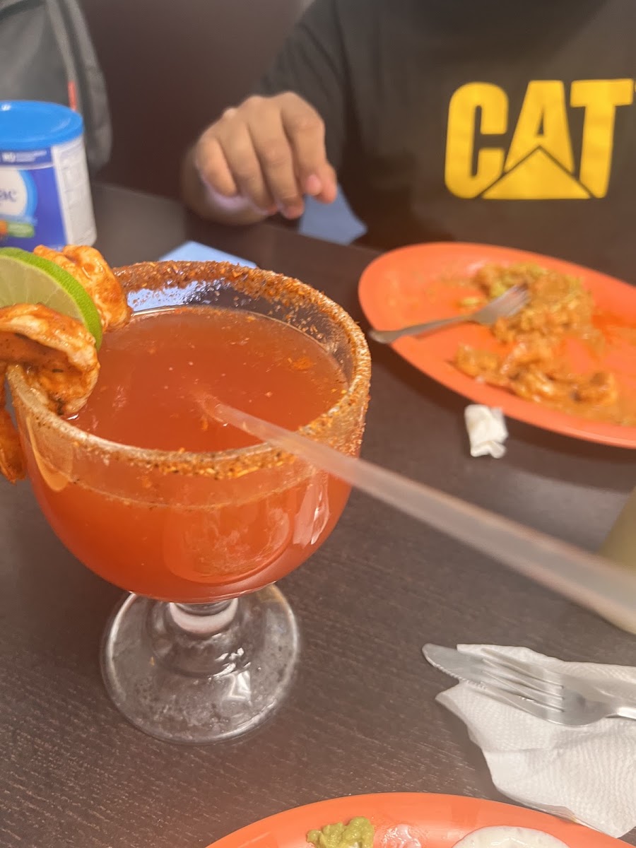 Tustacos Taqueria Photo 8