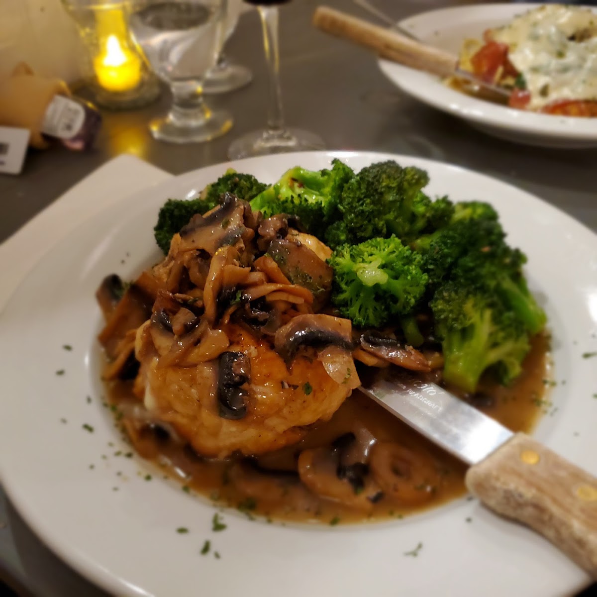 Vilorio’S Italian Bistro Photo 8