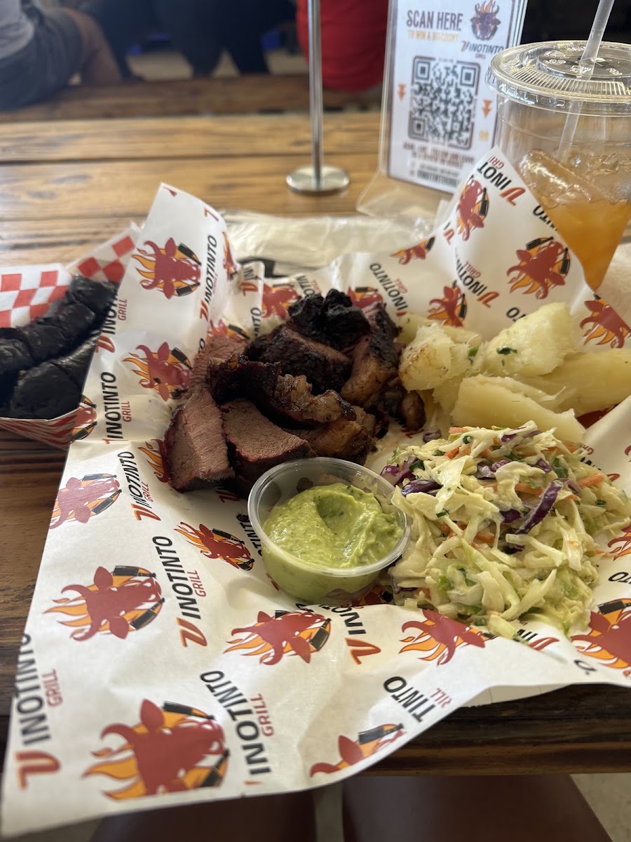 Vinotinto Grill (Carne En Vara) Photo 9